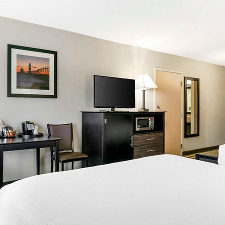 Best Western Beacon Inn Grand Haven Zewnętrze zdjęcie