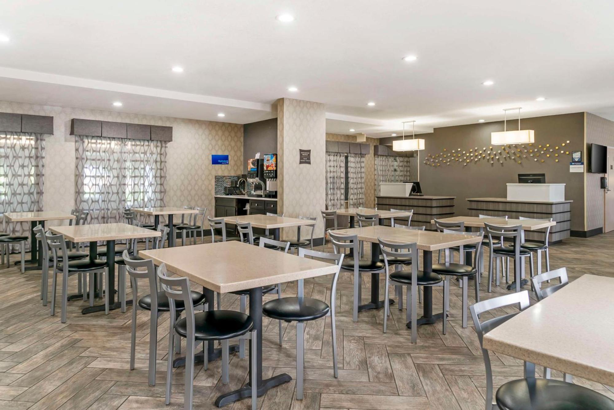 Best Western Beacon Inn Grand Haven Zewnętrze zdjęcie