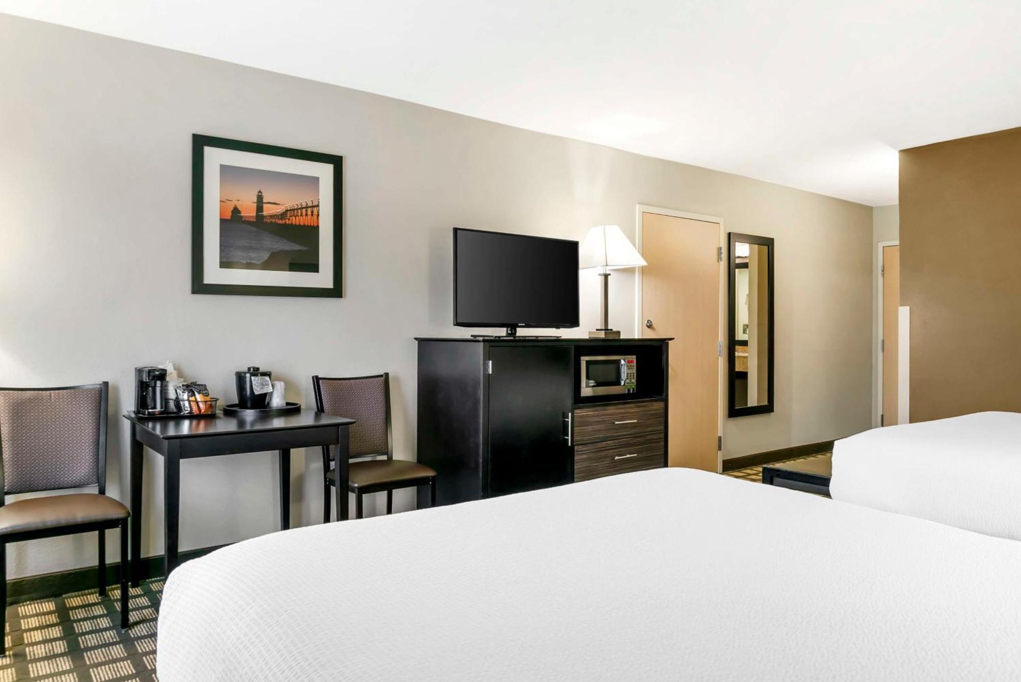 Best Western Beacon Inn Grand Haven Zewnętrze zdjęcie
