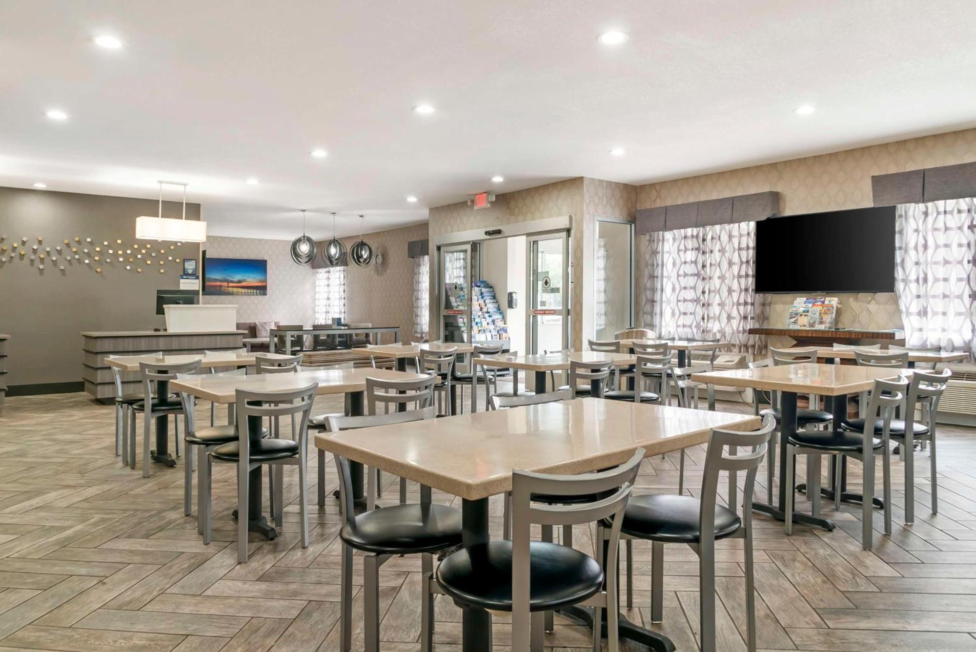 Best Western Beacon Inn Grand Haven Zewnętrze zdjęcie