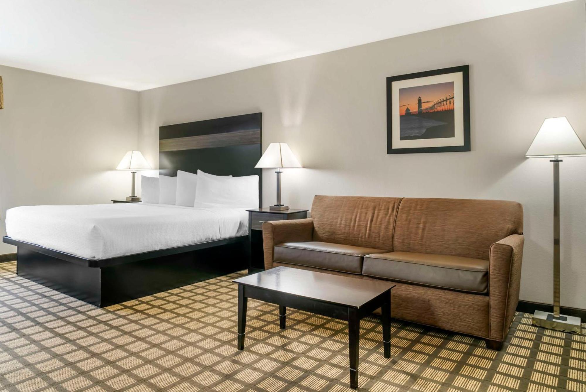 Best Western Beacon Inn Grand Haven Zewnętrze zdjęcie