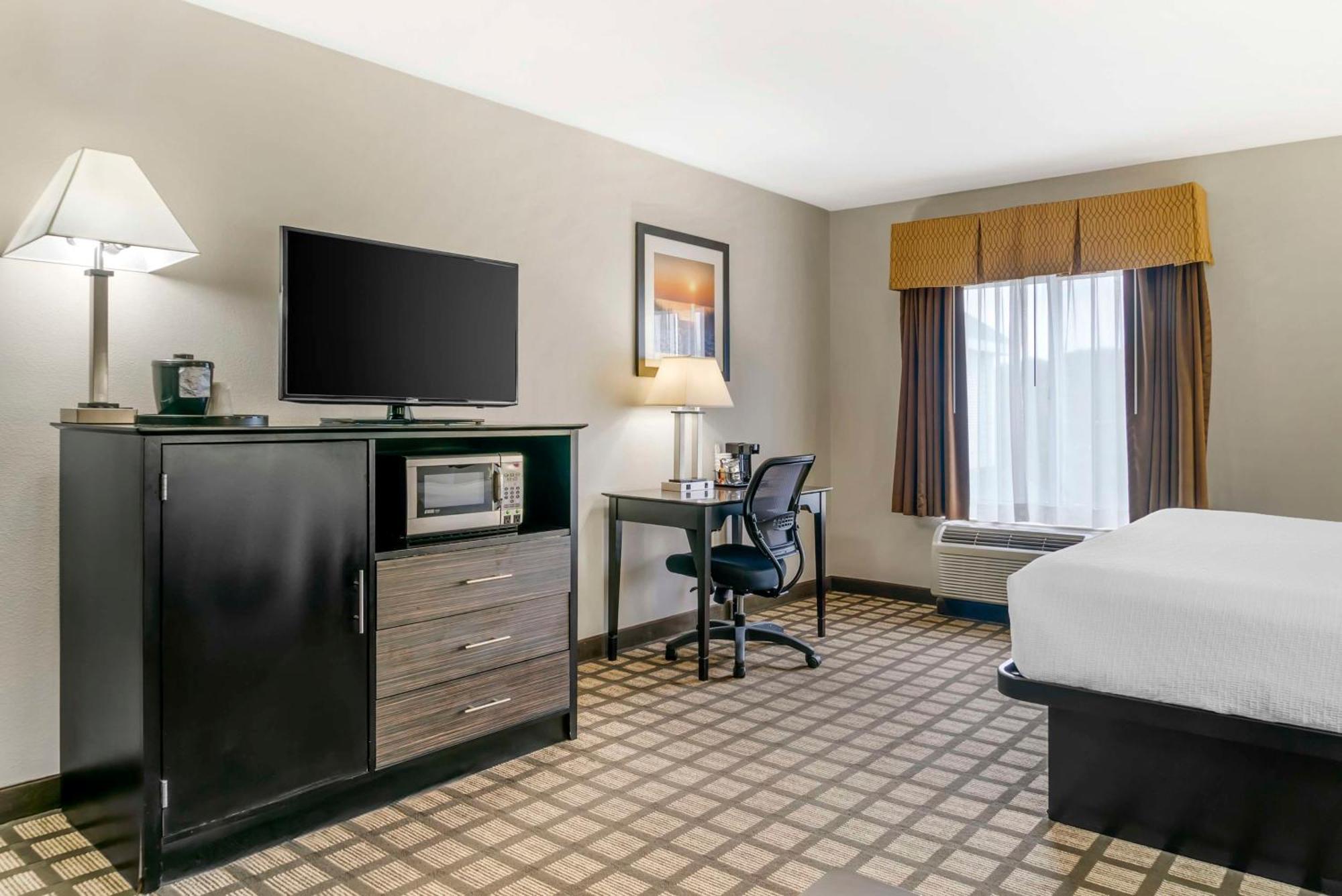 Best Western Beacon Inn Grand Haven Zewnętrze zdjęcie