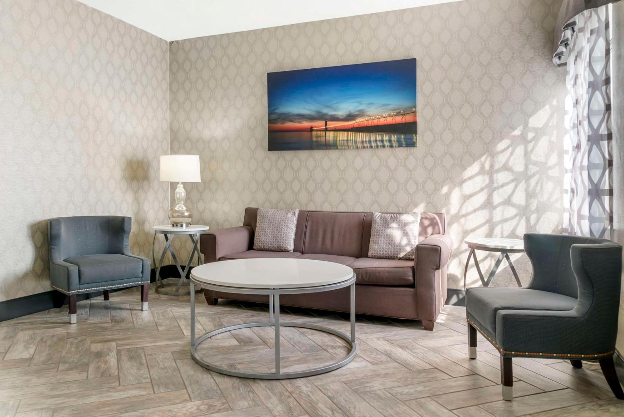 Best Western Beacon Inn Grand Haven Zewnętrze zdjęcie
