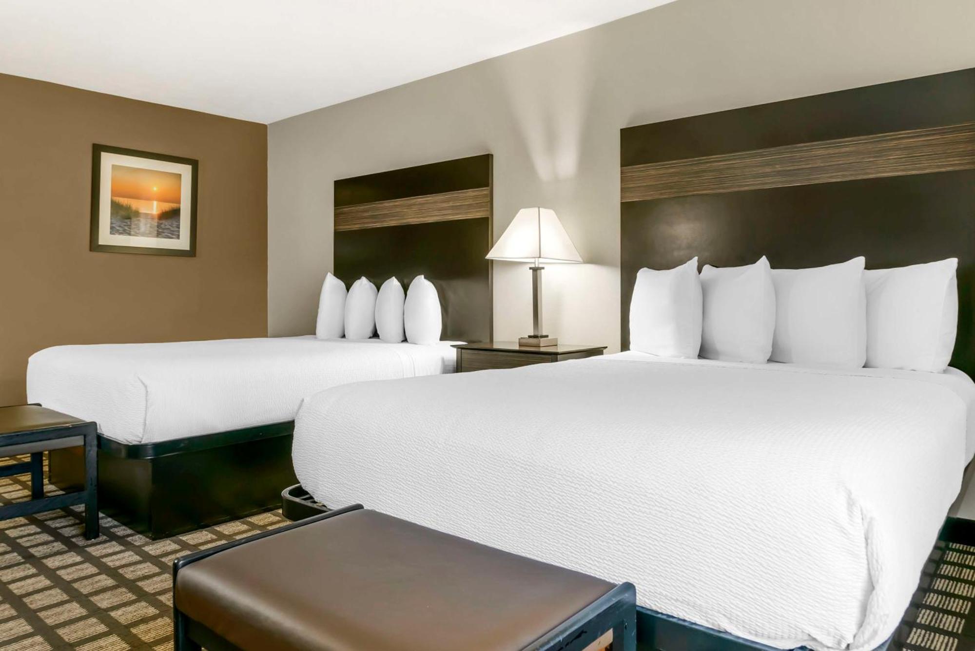 Best Western Beacon Inn Grand Haven Zewnętrze zdjęcie